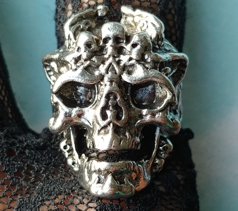 Demon King Skull with crown of skulls biker ring